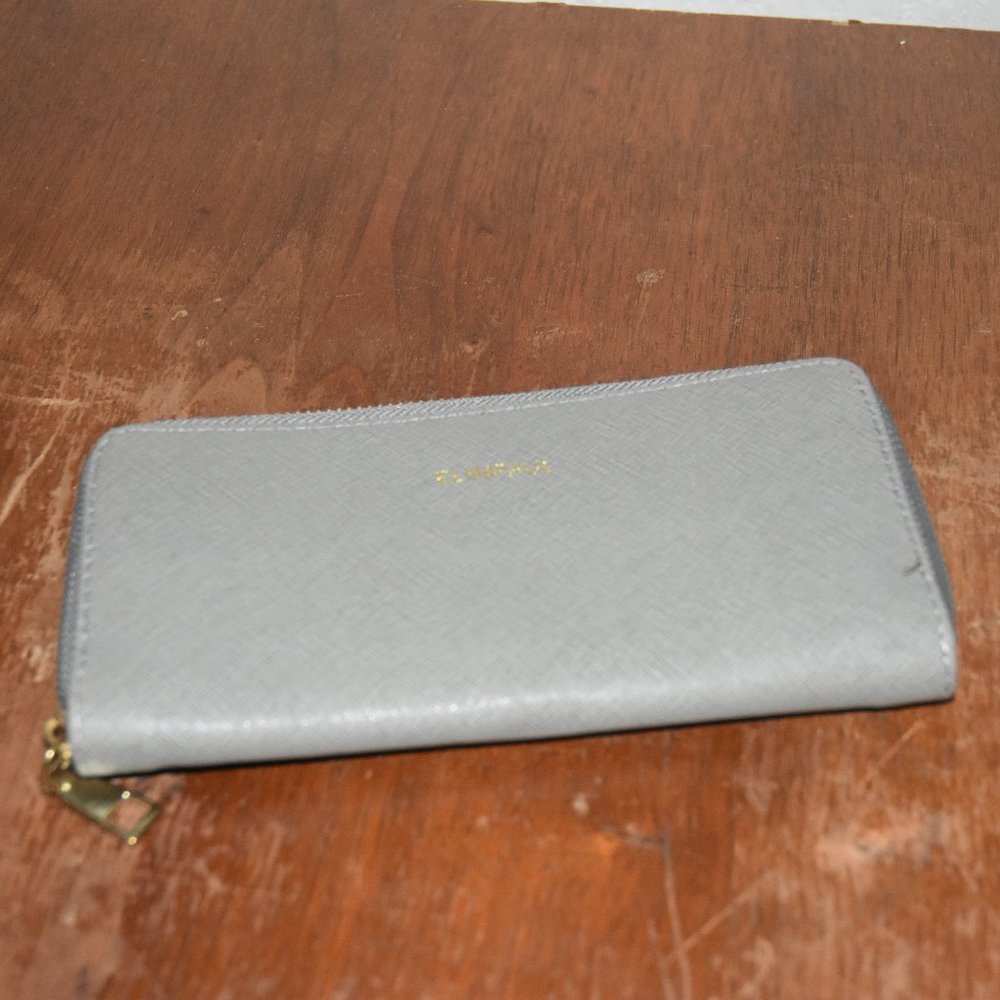 3/$15 🍁Grey wallet | Elimpaul